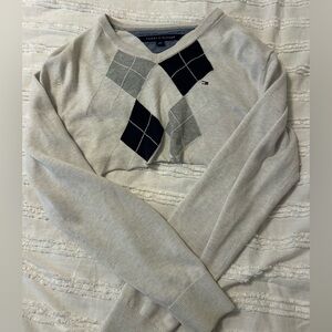 Cropped Tommy Hilfiger sweater
